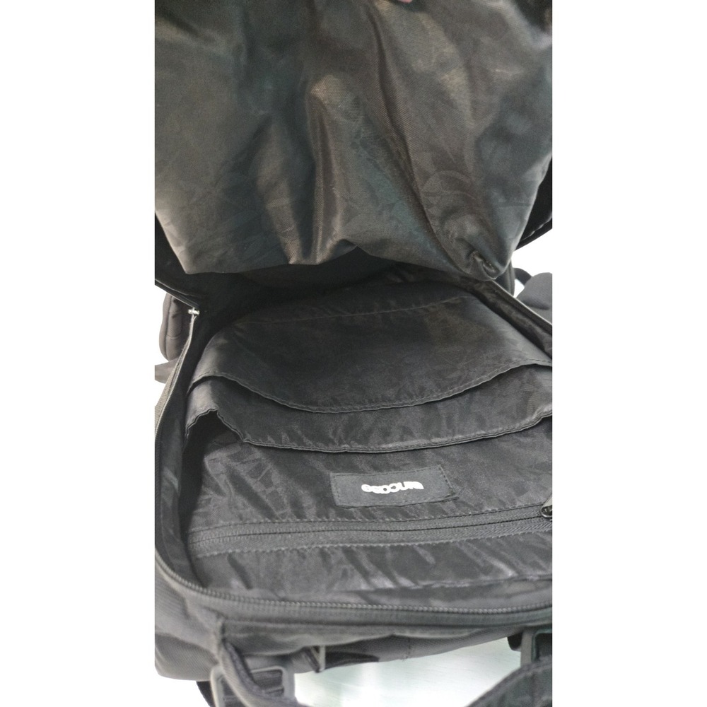 Incase Icon Slim Backpack Nice Black - Picture 4 of 10